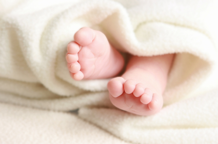 egg donor child feet